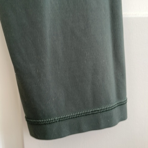 🍋 lululemon align capri leggings, olive green, size 6 (small) - Picture 10 of 16